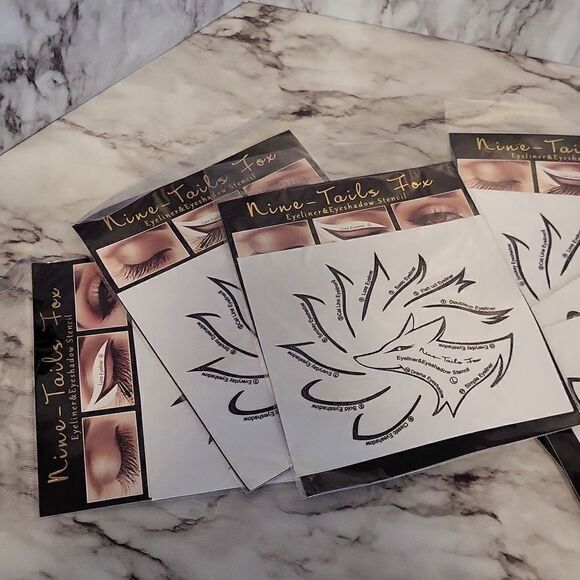 Precision Eyeliner & Eyeshadow Stencil Kit 2 Pack ( 24 stickers ) - Picture 7 of 10